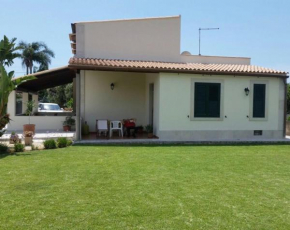 Гостиница Casa Gaia  Авола